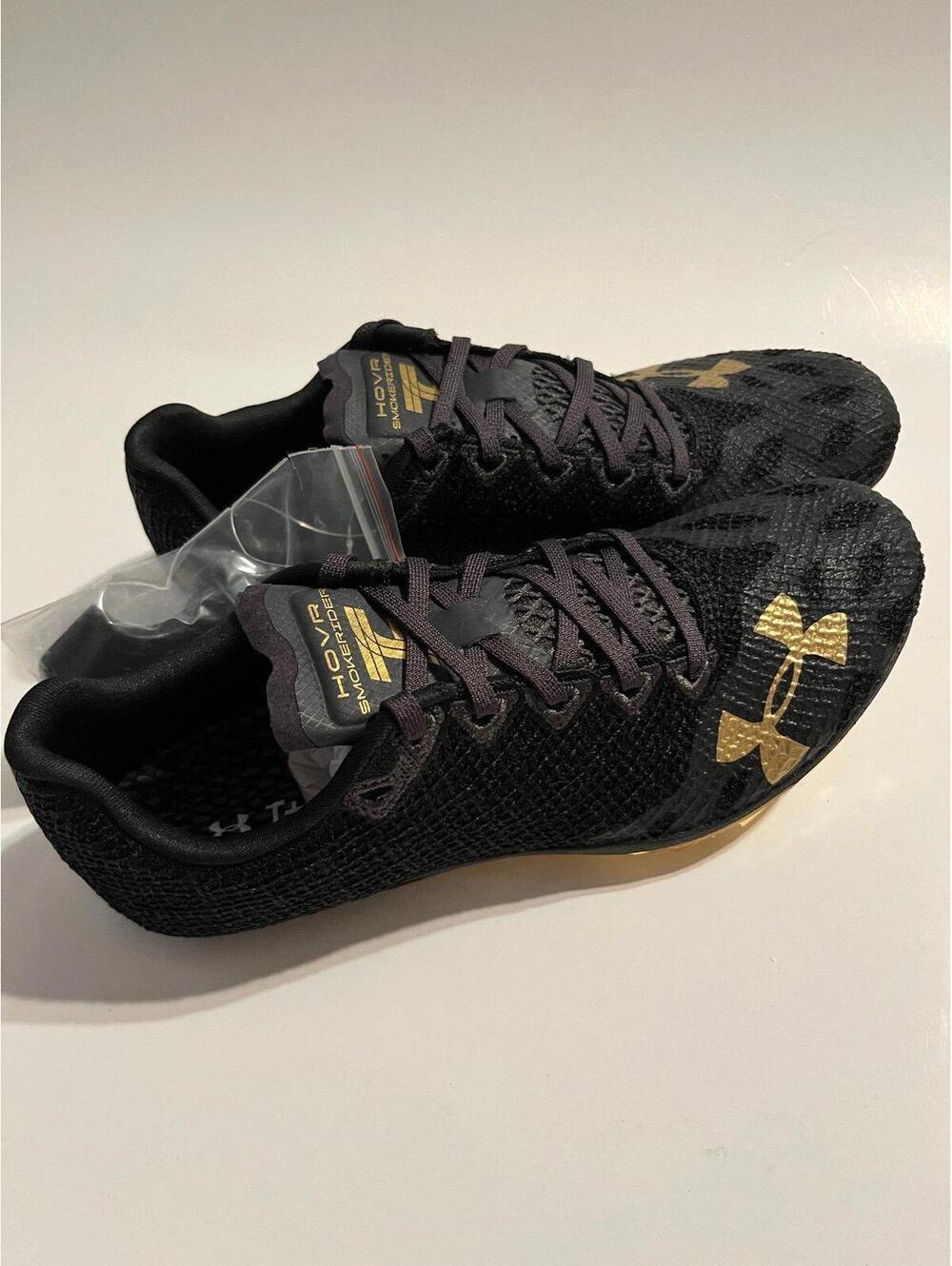 Under Armour HOVR Smokerider Track Spikes Black Gold 6.5W 5M